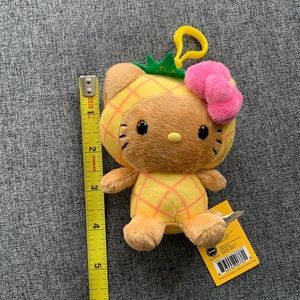 Hawaii Hello Kitty keychain
